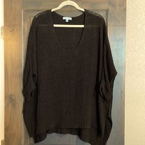 Women's over sized/slouchy knit sweater black